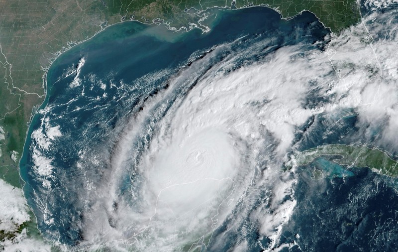 Uraganul Milton amenință Florida. Oficialii au ordonat evacuarea locuitorilor, înainte ca acesta să lovească coasta Golfului