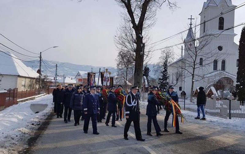 EXCLUSIV / Asasinii polițistului vor în libertate. Frații Tomoioagă nu vorbesc cu anchetatorii și nici măcar cu avocatul lor, dar au făcut contestație împotriva arestării
