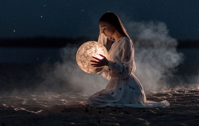 Horoscop săptămânal 20-26 aprilie 2026. Zodii care iau decizii radicale