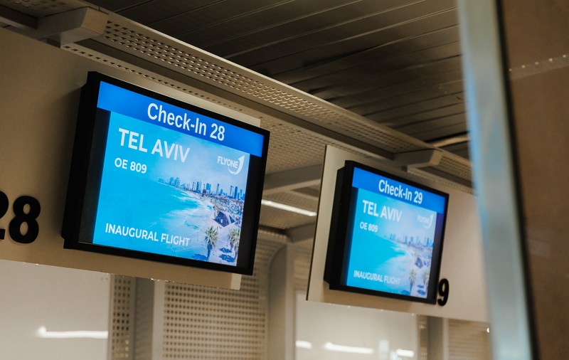 Primul zbor comercial FLYONE de pe Aeroportul Otopeni a decolat spre Tel Aviv