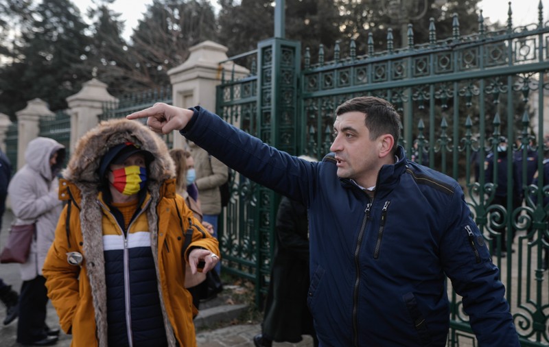 Mărturia unui fost ministru despre scandalul provocat de AUR în Parlament și de protestul de afară: Mai aveam puțin și ajungeam la violență fizică în sală
