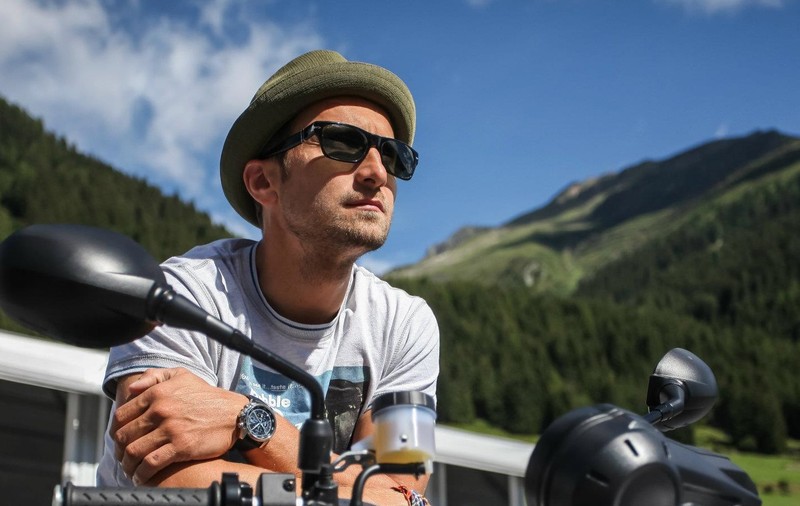 Dani Oțil, dezvăluiri neașteptate după ce el și Gabriela Prisăcariu au devenit părinți. „Mi-a ajuns cuțitul la os”