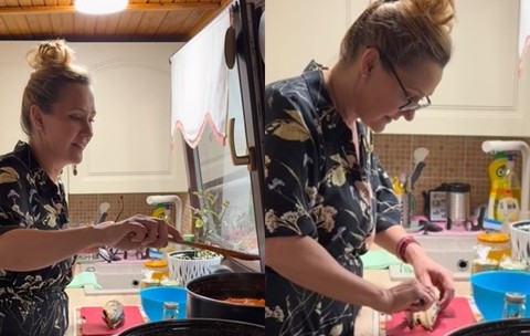 Un colaj cu două fotografii în care apare Elena Lasconi în timp ce face zacuscă de pește