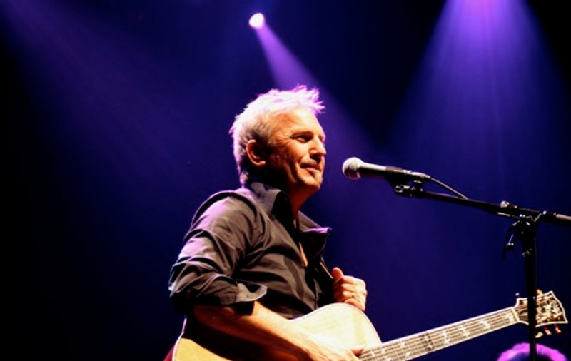 Kevin Costner, în concert la București! Află când și unde va cânta starul hollywoodian!