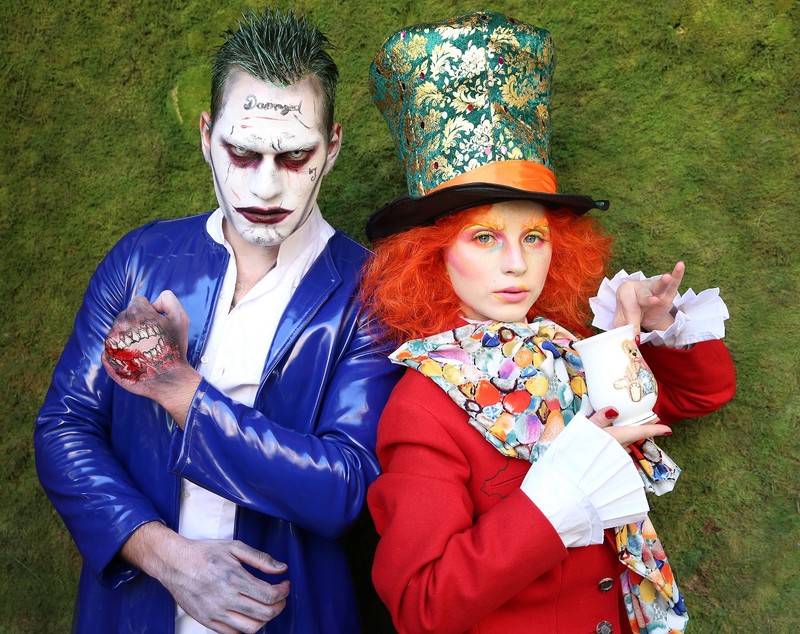 FOTO | Cum s-au transformat de Holloween actorii Cristina Ciobănașu și Vlad Gherman