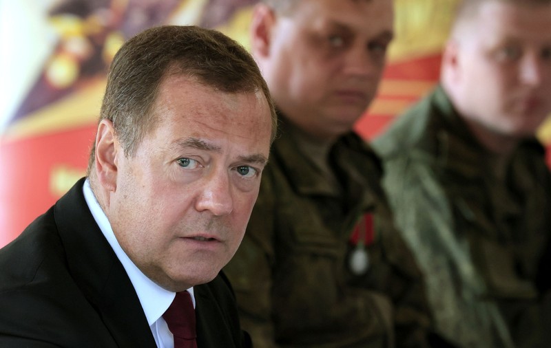 Medvedev a propus crearea unei „baze de date deschise a dușmanilor” Rusiei: „Vom veni după ei!”