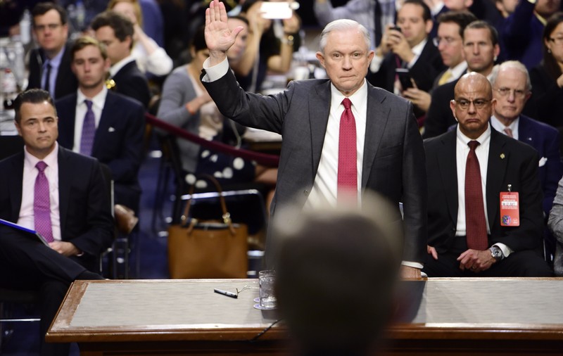 Procurorul General al SUA, audiat în Senatul american. Sessions susține că acuzațiile privind legăturile cu Rusia sunt "o minciună detestabilă"
