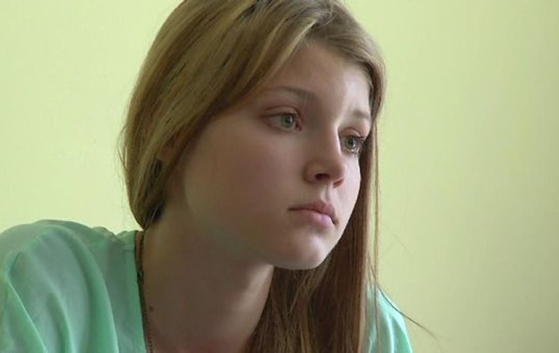 O concurentă de la NEXT TOP MODEL face DEZVĂLUIRI INCREDIBILE despre viaţa ei în centrul de plasament!