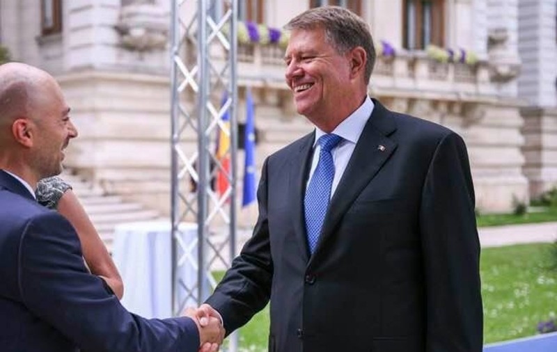 Andrei Roșu, postare virală de la întâlnirea cu Klaus Iohannis. Mesajul transmis de triatlonist