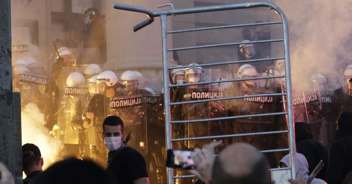 Noi proteste au avut loc miercuri la Belgrad FOTO: EPA