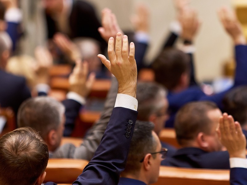 Admiterea separată la liceu a fost eliminată în Parlament. Elevii de-a VIII-a vor susține, ca și până acum, doar Evaluarea Națională. Foto: Shutterstock