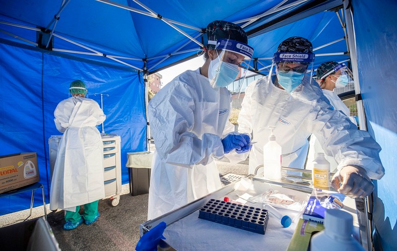 Italia va introduce pe piață un test Covid-19 ultrarapid, care dă rezultatul în doar trei minute