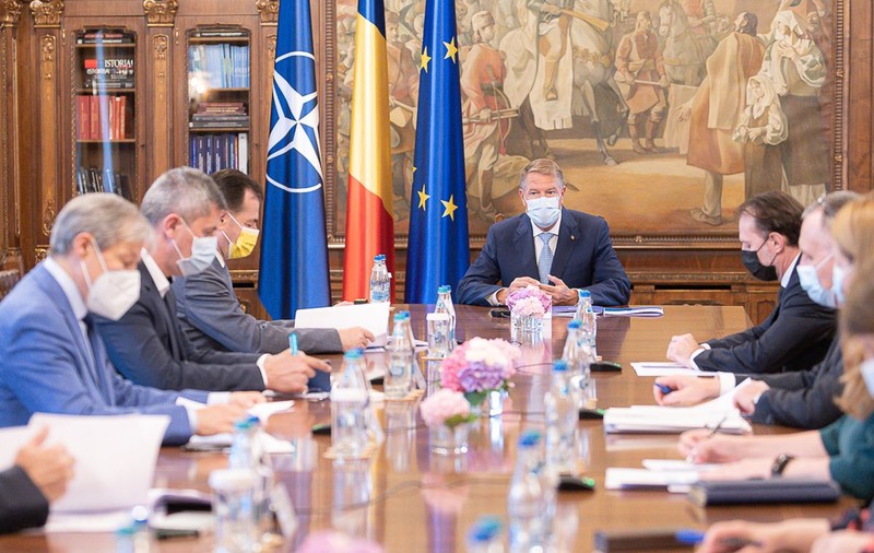 Klaus Iohannis a început consultările pe tema proiectului „România Educată”