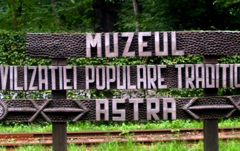 Muzeul ASTRA din Sibiu începe construirea celui mai lung tricolor românesc