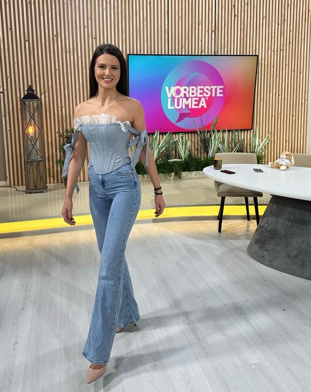 Cum se menține în formă Iulia Pârlea la 38 de ani. Ce măsuri de ordin estetic ia în calcul, după 40 de ani, prezentatoarea meteo de la Pro TV