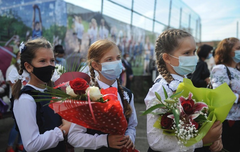 Rata de infectare în rândul elevilor și preșcolarilor este de 3 la mie, anunță ministrul Educației