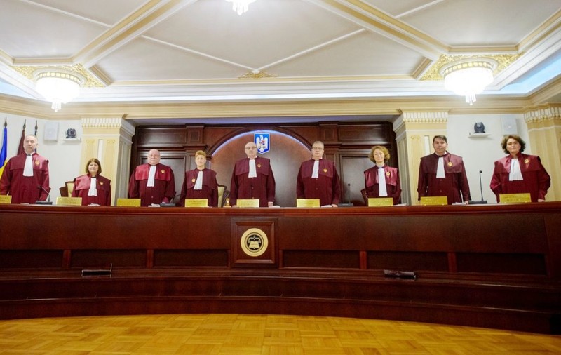 Judecătorii CCR care au respins legea pensiilor speciale au pensii cuprinse între 30.000 și aproape 70.000 de lei pe lună
