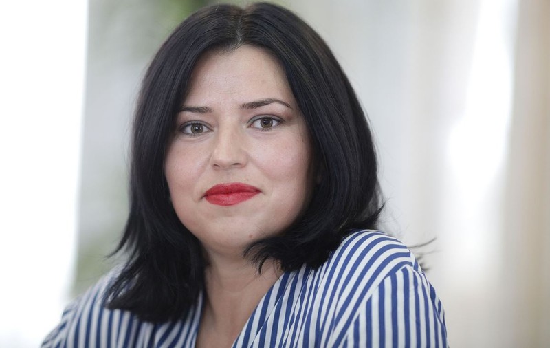 EXCLUSIV / De ce nu demisionează șefa editurii care a distrus manualele. 11 motive oferite de Maria Nistor