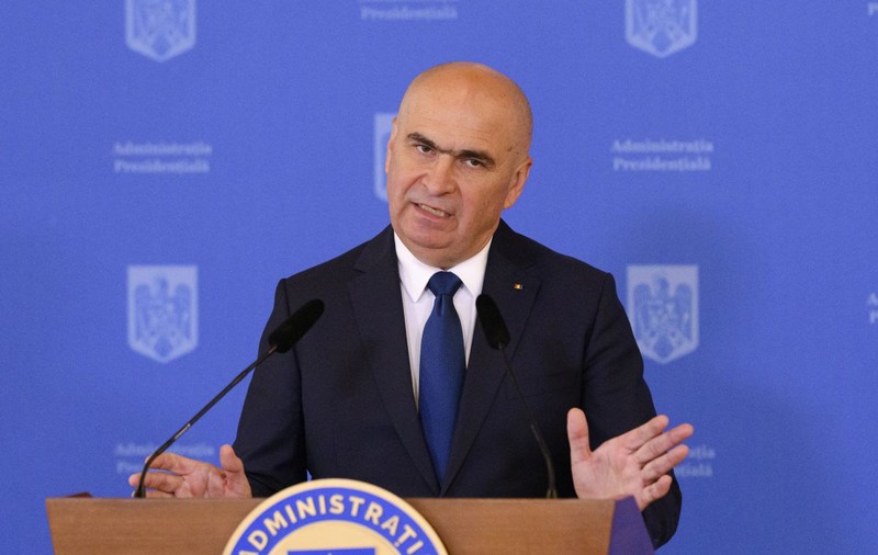 „Ilie Bolojan dă vești proaste”, extensia ChatGPT care îl imită pe premier și de care te poți folosi când cauți o scuză