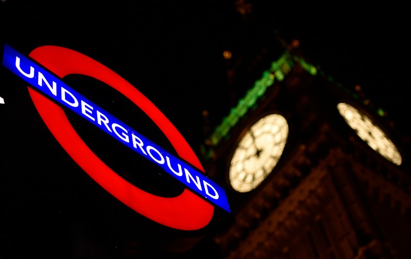 Cu ce va fi înlocuită sintagma ”Doamnelor și domnilor” la metroul din Londra