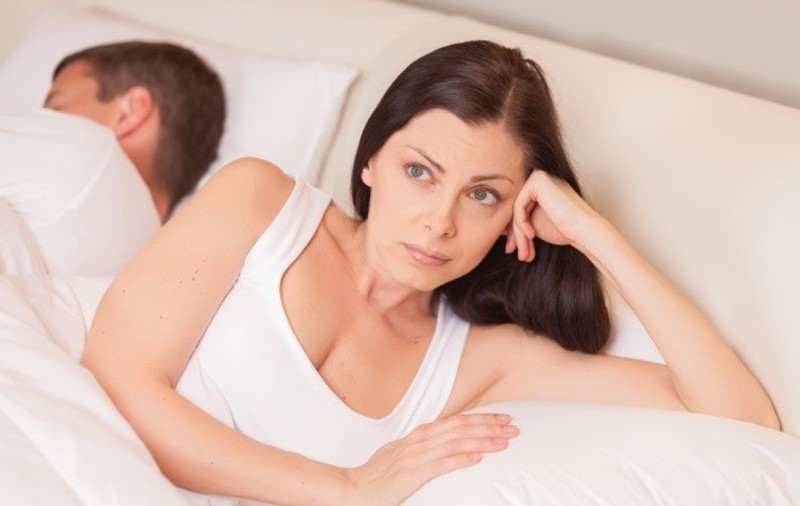 Adela vă sfătuieşte în sex şi iubire. "El e căsătorit, cu 2 băieţi, eu căsătorită, cu 2 fete. Îmi spune să plecăm într-o zi, dar ce se întâmplă cu ce las în urmă?"