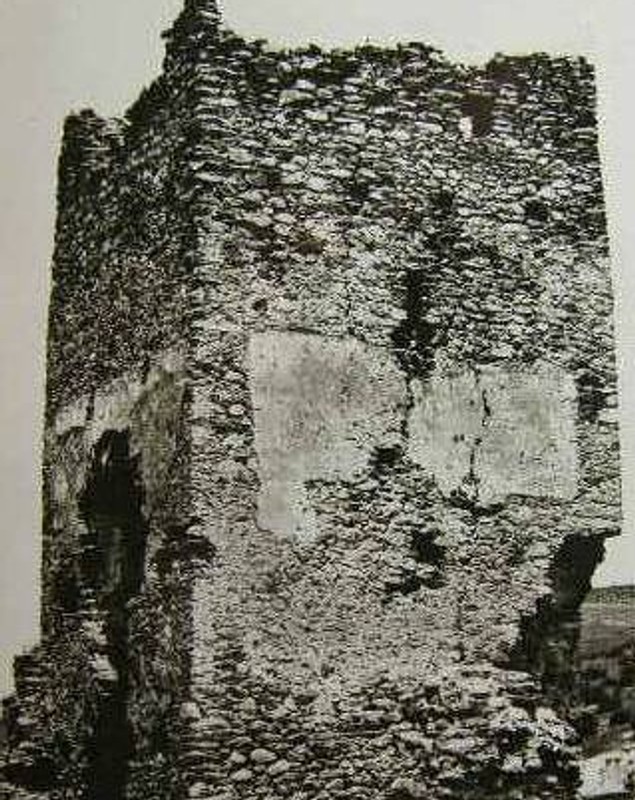 Cetatea Mălăiești din Țara Hațegului, restaurată cu termopane. Fortăreața veche de șase secole a devenit atracție pentru turiști