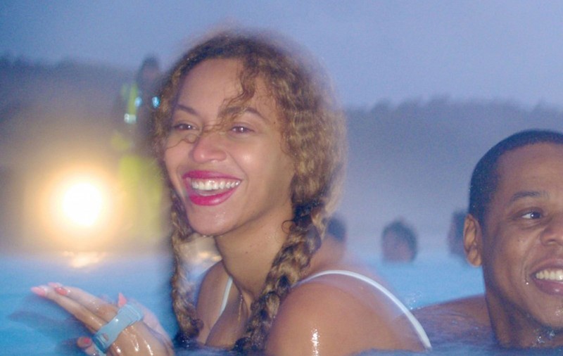 Care divorț? Uite cum au fost surprinși Beyonce și Jay-Z
