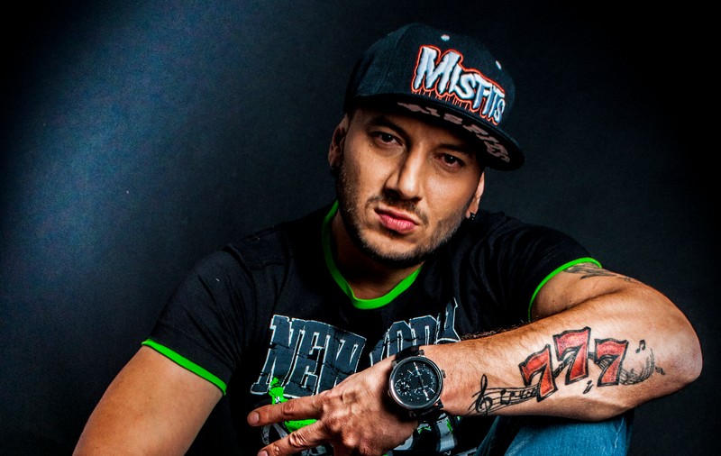 NiCK N&D lanseaza single-ul "Zeppelin", feat. Beatrice | VIDEO