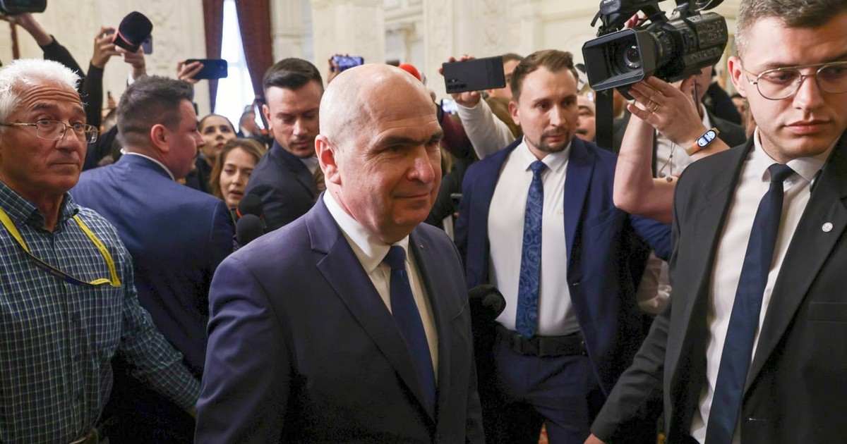 Ilie Bolojan pe 5 mai, ziua în care Guvernul său a fost demis prin moțiune de cenzură
