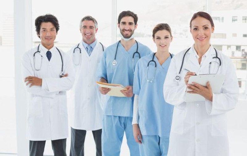 Salarii mai mari pentru  farmacişti, biologi, biochimişti, chimişti, fizicieni şi psihologi