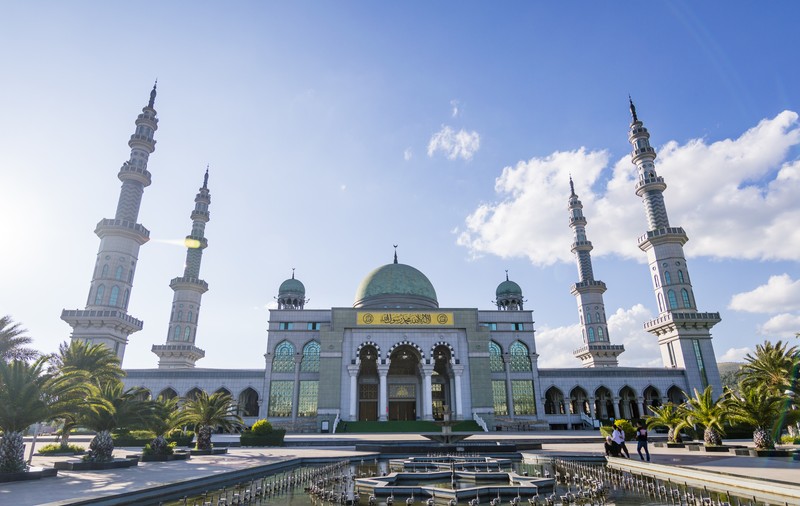 Ultima moschee majoră în stil arab din China și-a pierdut cupolele, în ceea ce experții numesc finalizarea campaniei de sinizare duse de Beijing