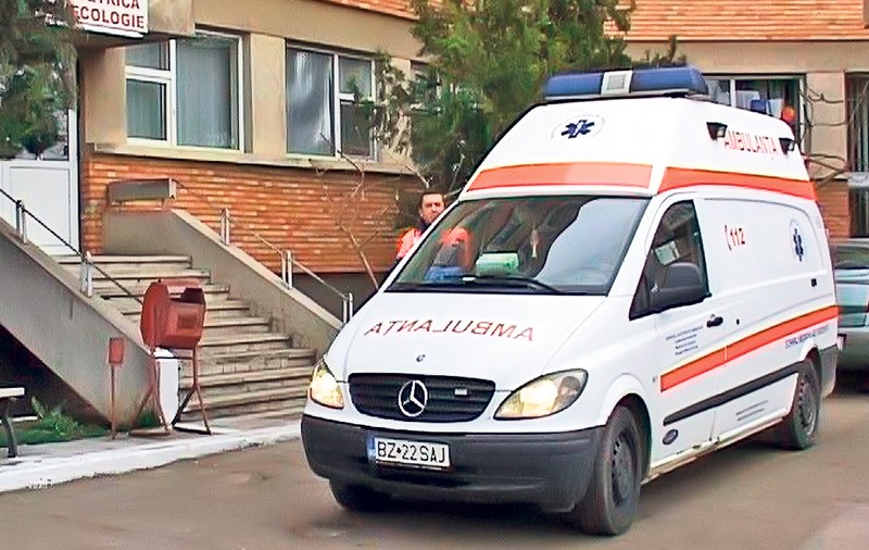 Firma care a îmbolnăvit oameni la pomană, amendată și închisă
