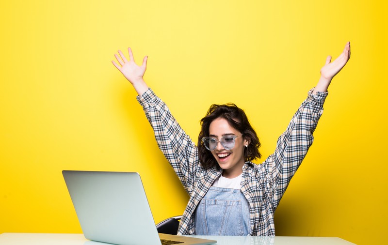 Care sunt avantajele unui cazino online