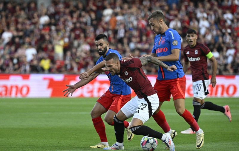 Sparta Praga - FCSB 1-1, în preliminariile Ligii Campionilor. Dawa a deschis scorul, dar gazdele au egalat după o greșeală a portarului