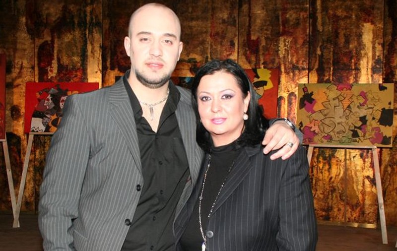 Monica Anghel, la expoziţia fratelui ei