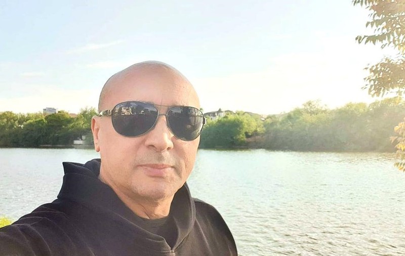Marcel Pavel a plecat în vacanță după ce a fost externat din spital. Artistul s-a vindecat de noul coronavirus. „Locul meu de dor”