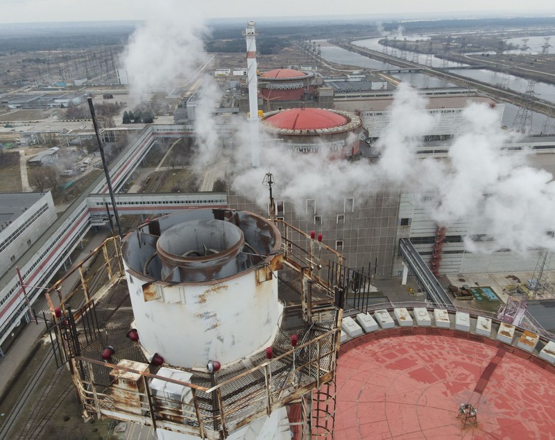 Rusia va deconecta cea mai mare centrală nucleară din Europa de la sistemul energetic ucrainean. „Dezastrul de la Cernobîl se poate repeta”