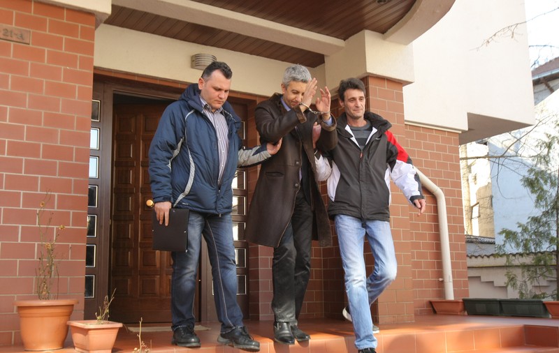 Dan Diaconescu, DECLARAȚII CU VOCE TREMURATĂ ÎNAINTE SĂ INTRE LA PUȘCĂRIE: ”Mă veți întreține dumneavoastră la închisoare”