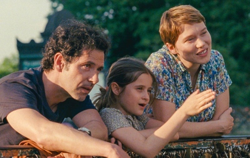 O cunoscută cineastă franceză, Mia Hansen-Løve, despre lecția filmului său, recent lansat și în România: Când pierdem pe cineva, doliul înseamnă și dorința de a trăi, deci să nu ne simțim vinovați