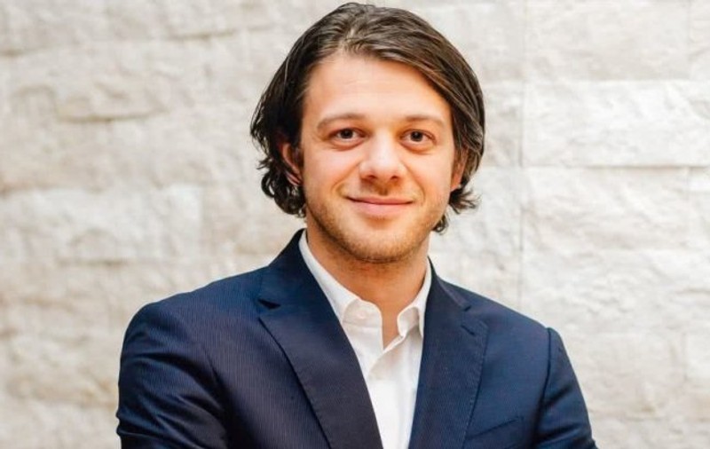 Cine este milionarul care va prelua Rapidul: ”Am bani, altfel nu mă băgam!”