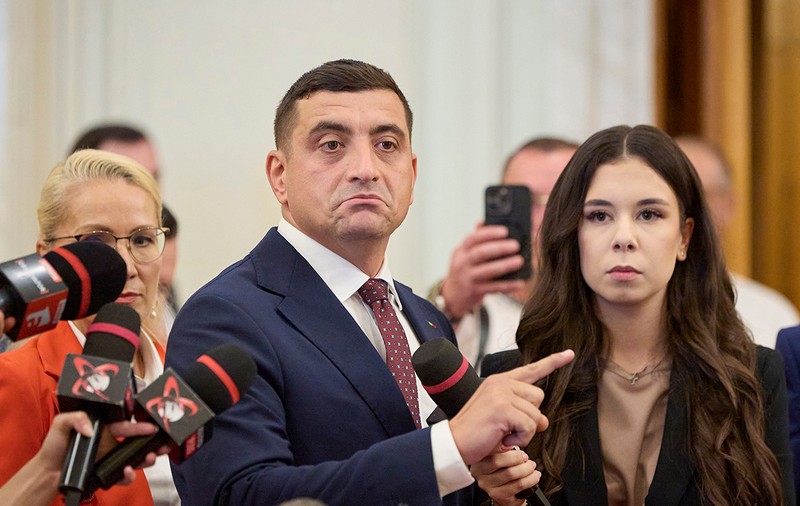 Riscă Occidentul să se distrugă din cauza disensiunilor partizane? Cum putem evita războiul mondial prin stoparea războiului civil 