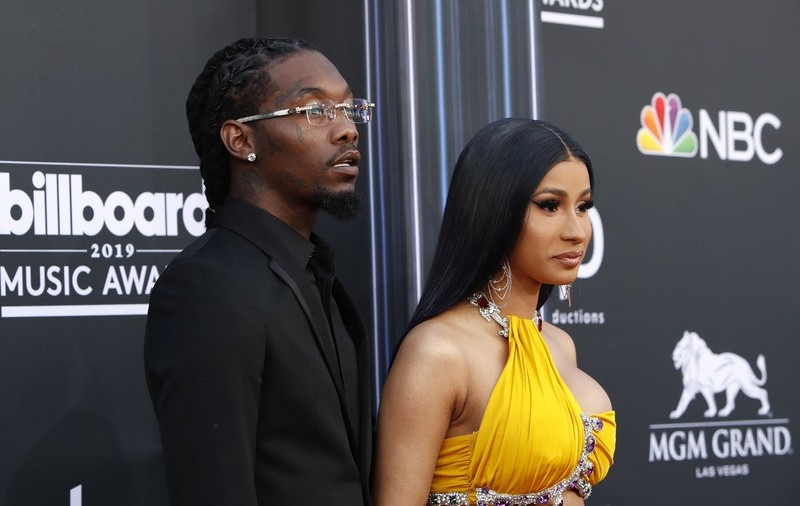 Fetița lui Cardi B a primit cadou 50.000 de dolari de ziua ei. Cum s-a pozat micuța de patru ani cu teancul de bani