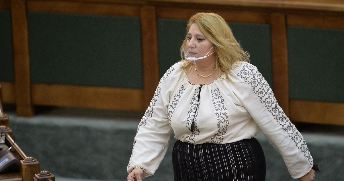 Diana Șoșoacă