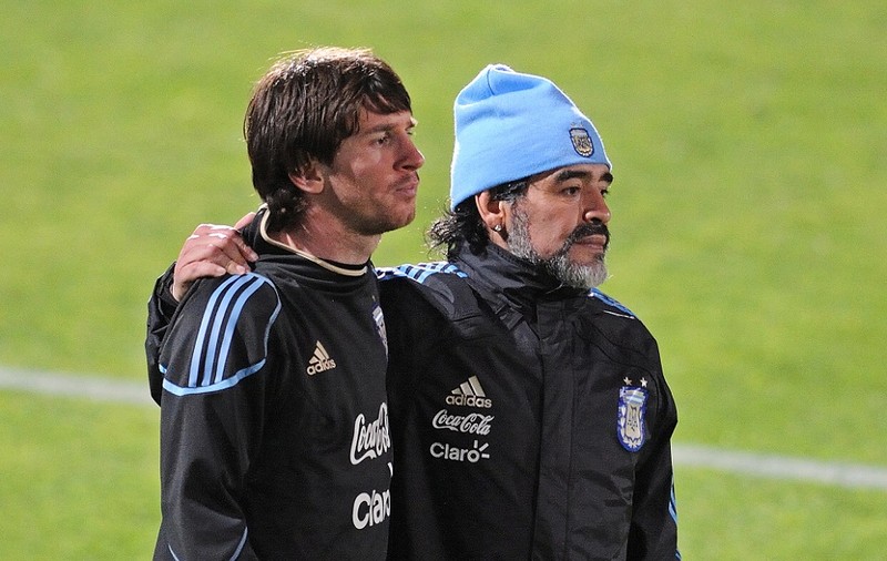 Leo Messi, prima reacție după moartea lui Diego Maradona: „Nu pleacă, este etern”