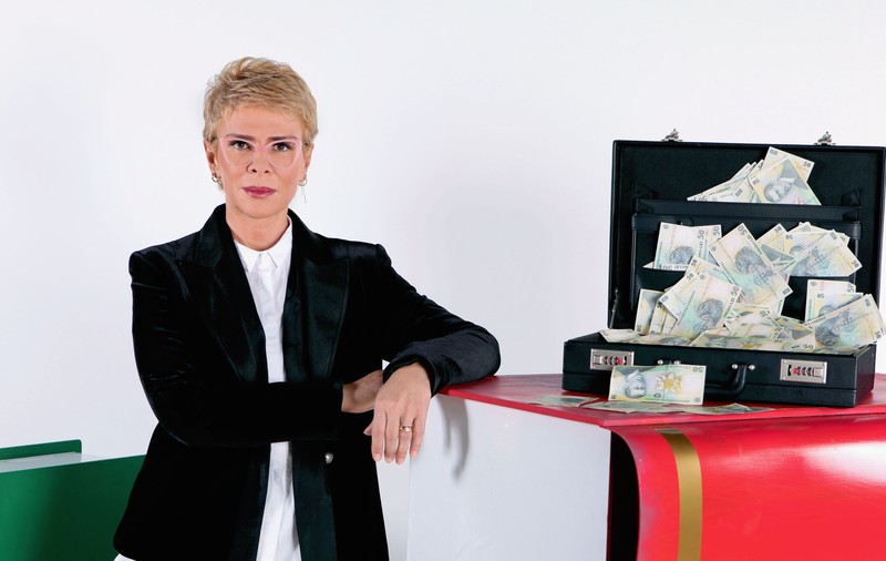 Ce salariu avea Teo la începuturile ei în televiziune? "M-au plătit în patru bancnote și am început să plâng"