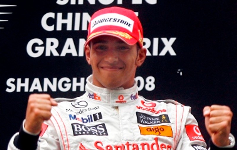 Portret gigant al lui Lewis Hamilton, la Londra