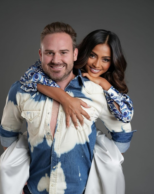 Bella Santiago a renunțat la succesul din Taiwan pentru a se muta în România. Ce voia să facă cu banii de la Power Couple EXCLUSIV