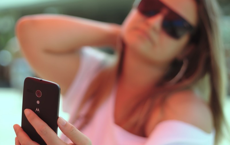 Selfie-urile dese pot duce la probleme grave de sănătate. Se poate ajunge chiar și la intervenții chirurgicale