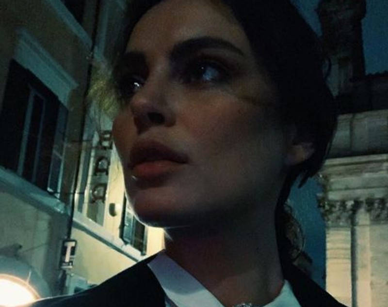 Cum îi stă lui Catrinel Menghia blondă. N-ai mai văzut-o niciodată așa | FOTO