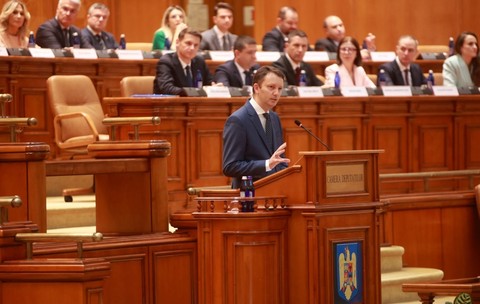 Siegfried Mureșan la votul de învestire FOTO Eli Driu